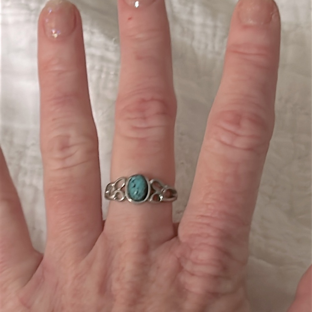 Genuine Turquoise Stone Set in Silver Ring Size 7 Bahamas Vacation VINTAGE 1991